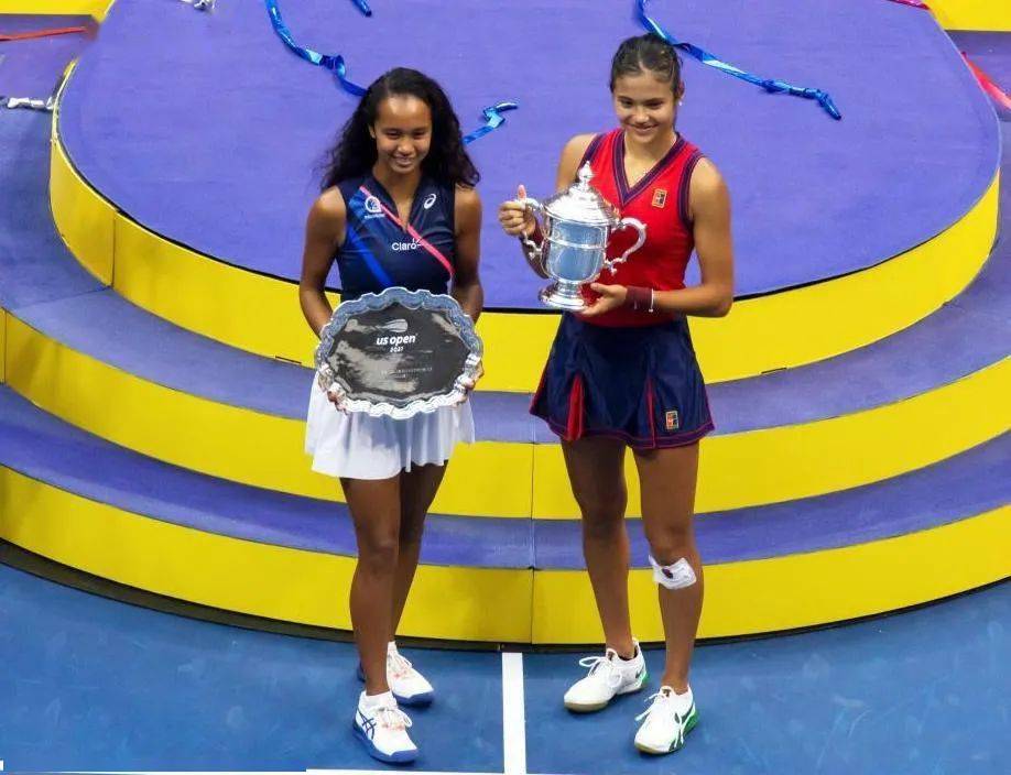 再度掀起一 再度掀起一