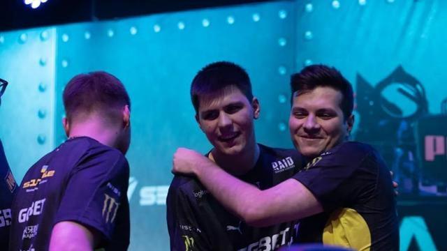 不得不离开 不得不离开